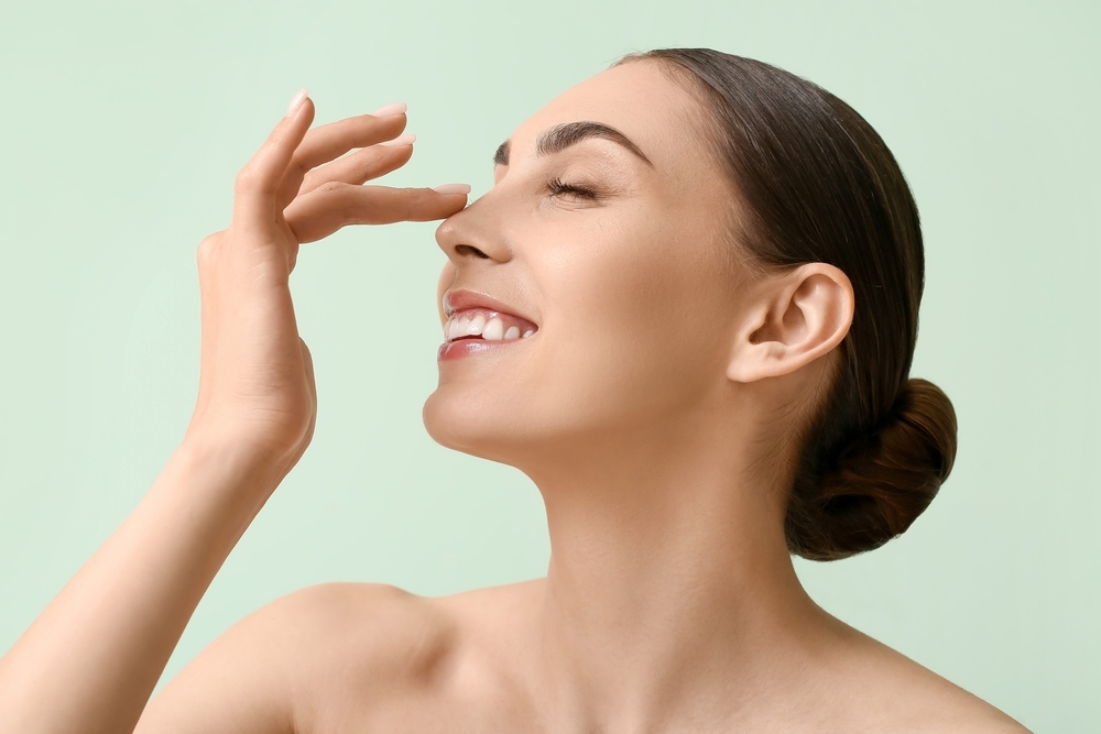 Hyaluronic acid injection into the base of the nasal wings in Hiroshima! Thorough explanation of effects and precautions