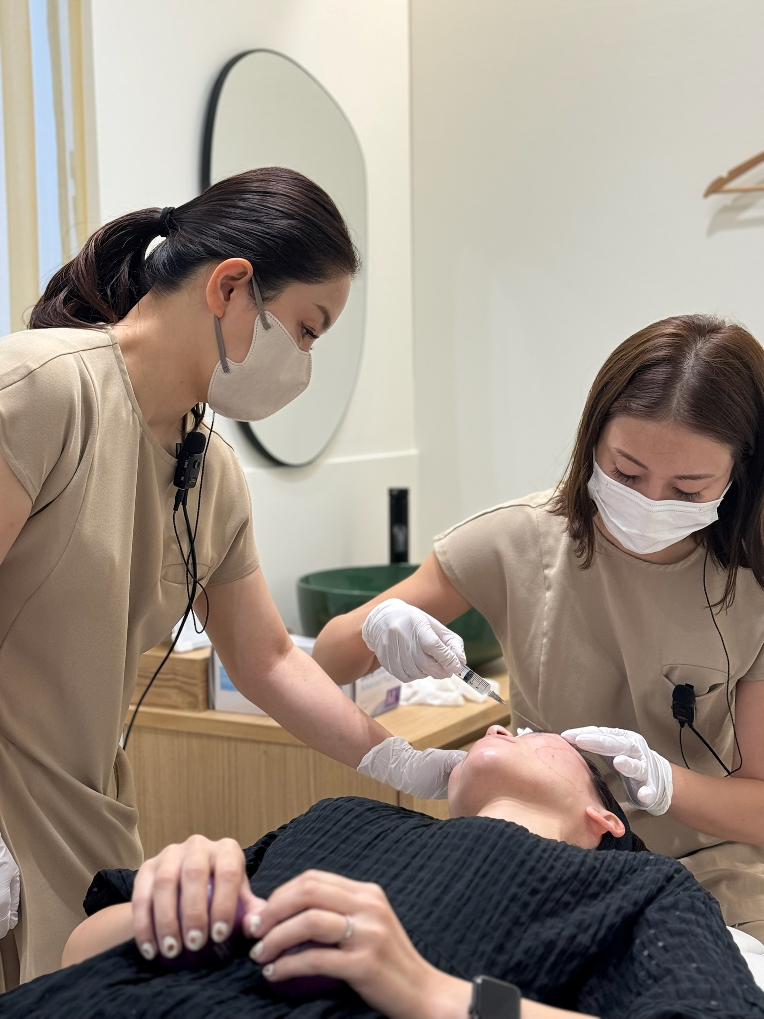 ヒアルロン酸注入をおでこにするとどうなる?効果とリスクを徹底解説