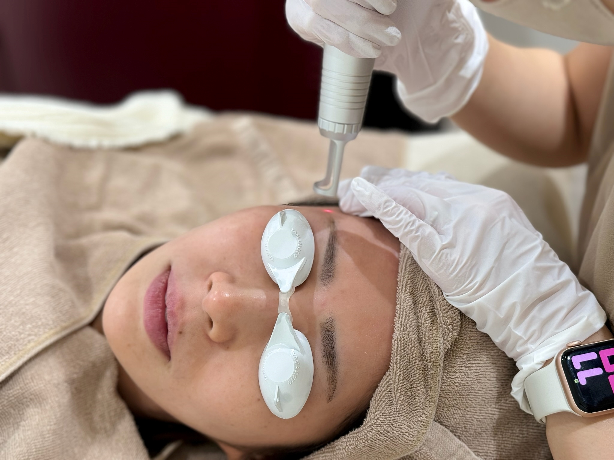 What are the types of blemish removal treatments? Yayoi Clinic, a cosmetic dermatology clinic in Hiroshima, Japan, explains.