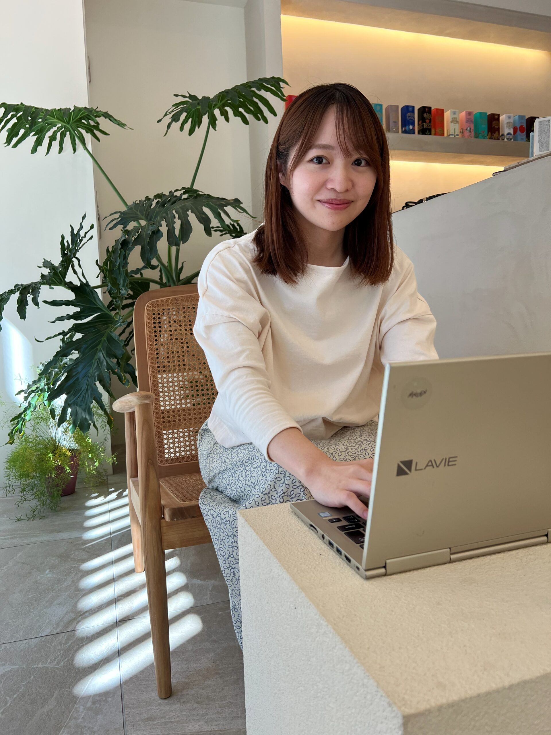 The Yayoi Clinic in Hiroshima provides a detailed explanation of submental liposuction!