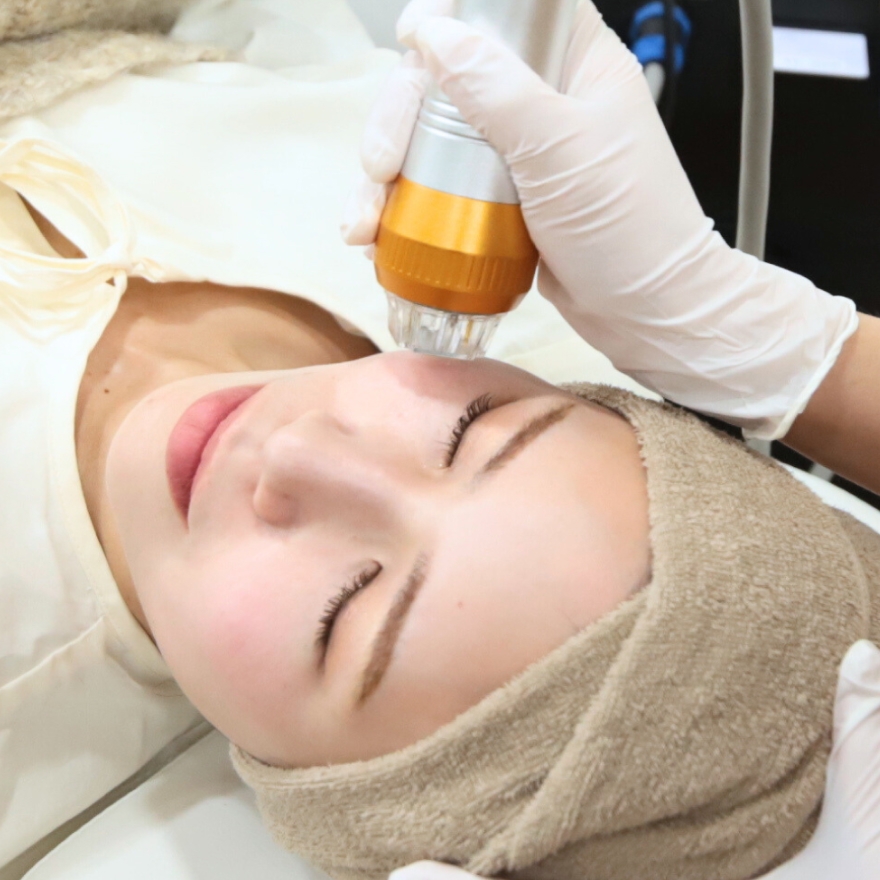 What are the most popular cosmetic dermatology procedures in Hiroshima? Yayoi Clinic explains how to choose the right one.